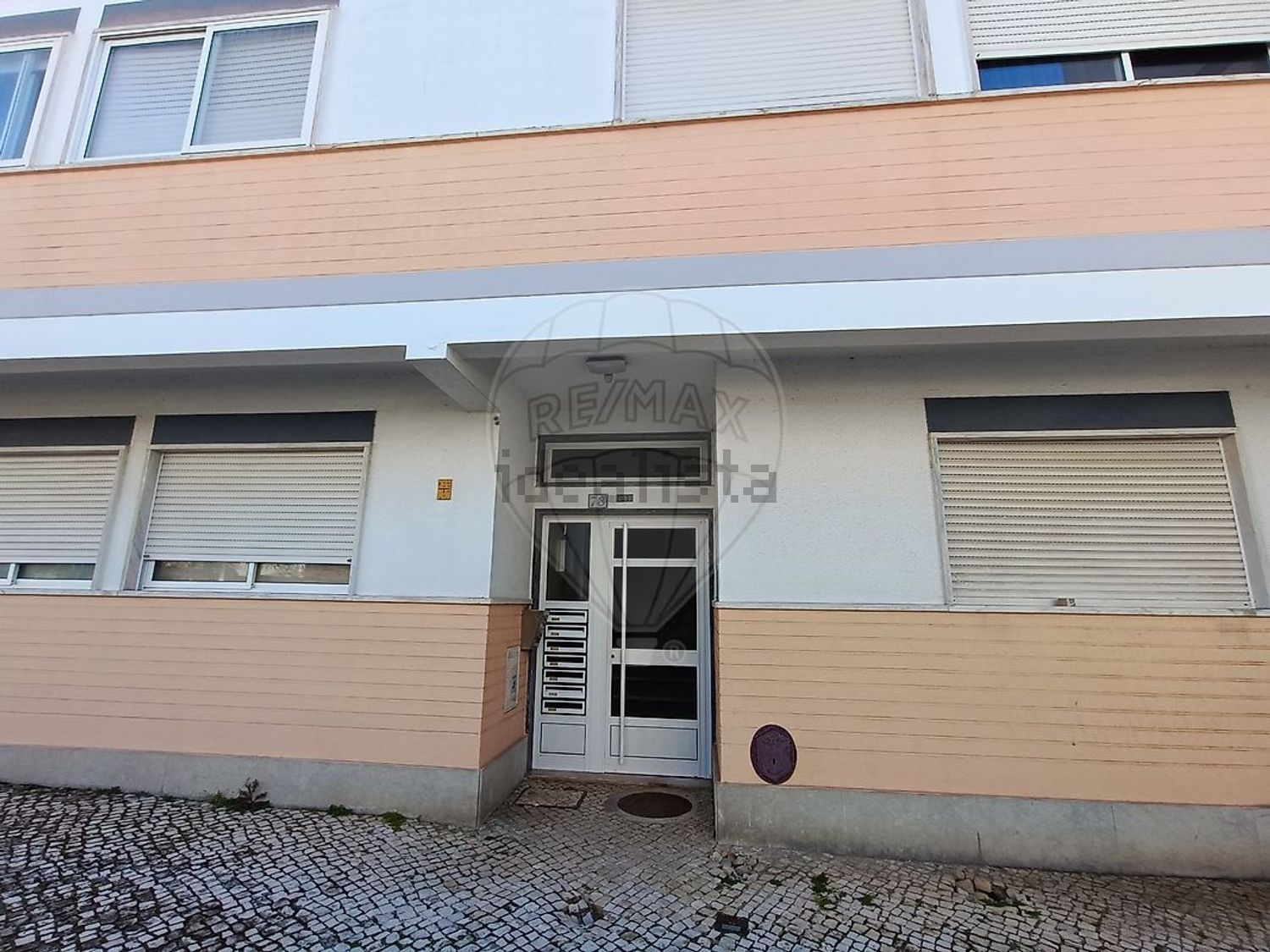 出租公寓 t2在Rua Bernardo Santareno - 外立面