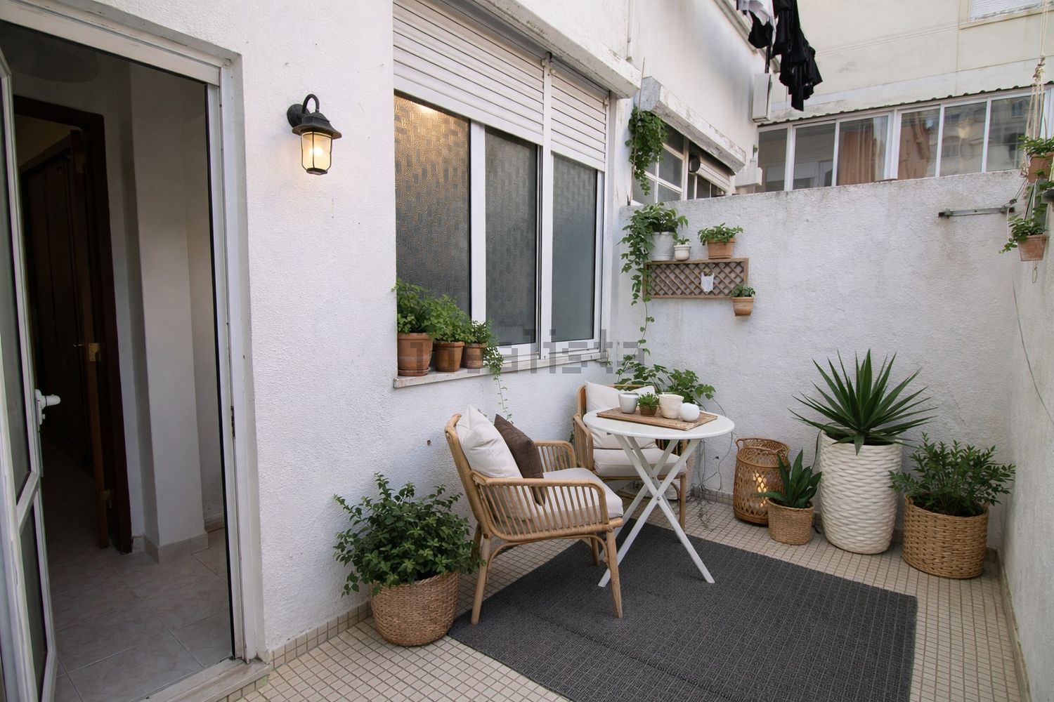 出租t0（单人公寓）在Largo Monsenhor Dalgado - 阳台