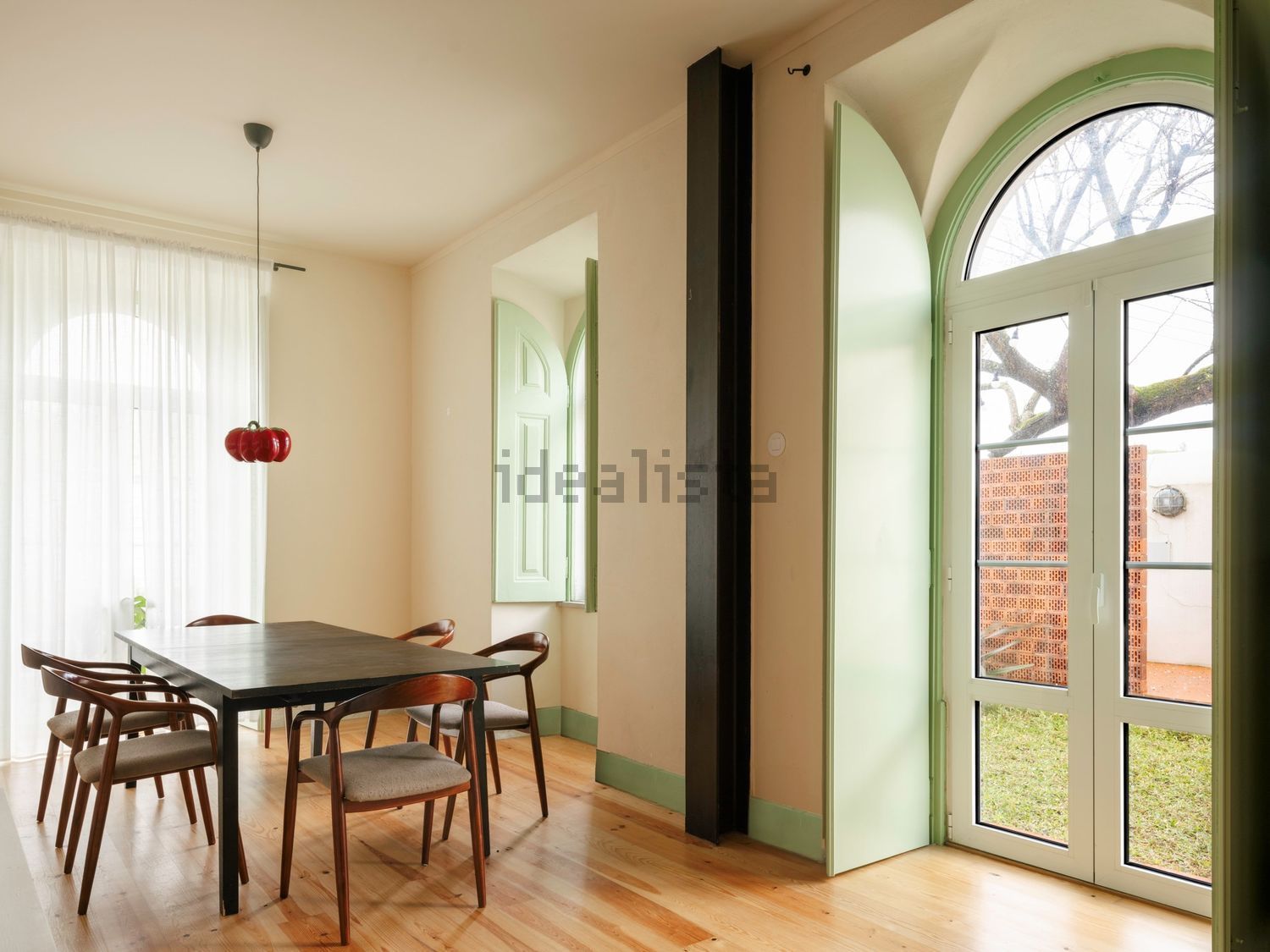 小楼房或别墅出售在Dois Portos e Runa - 客厅