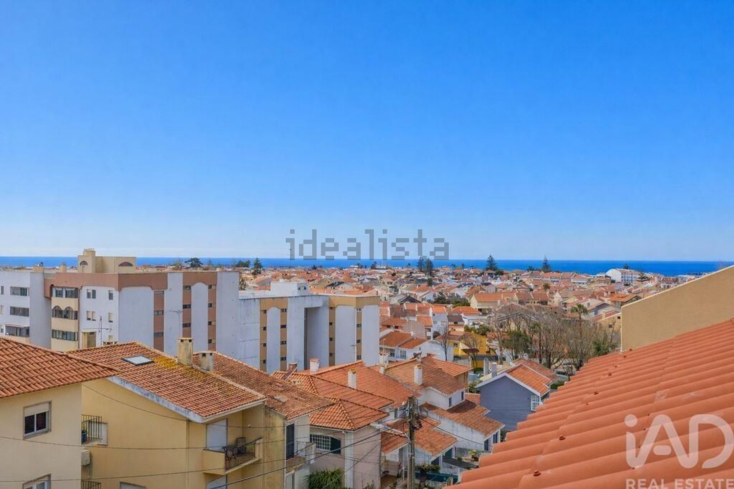 小楼房或独栋别墅出售在Penedo - Matarraque - 视线