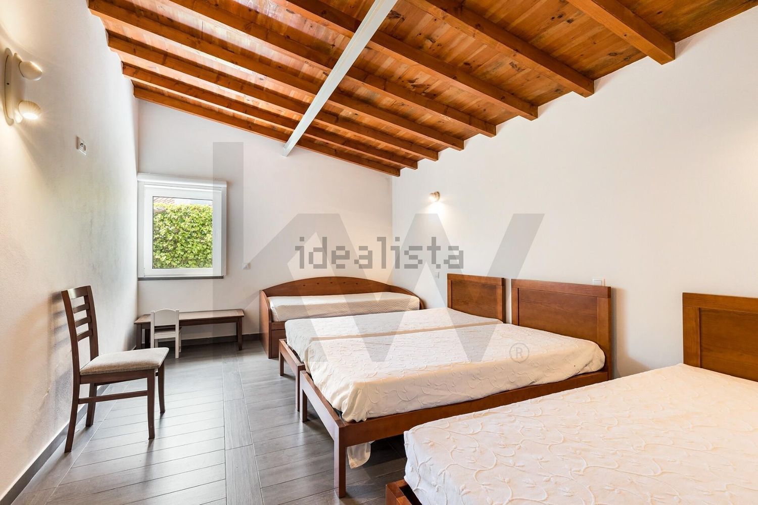 小楼房或独栋别墅出售在Rua de Cambelas - 卧室