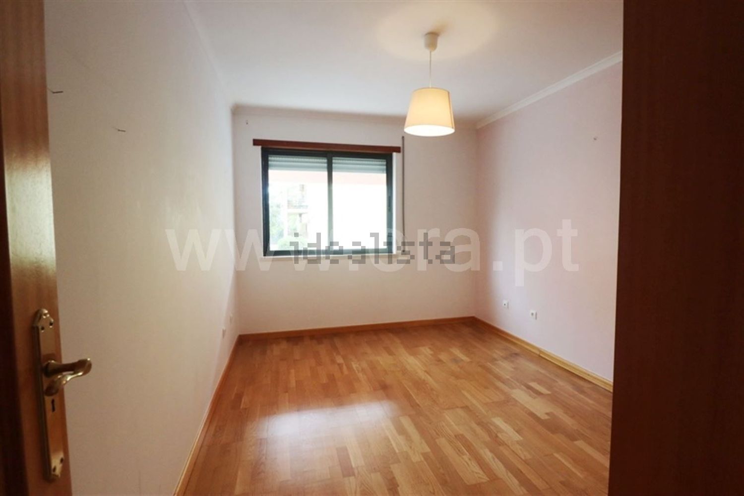 出租公寓 t3在Rua António Botto - 卧室