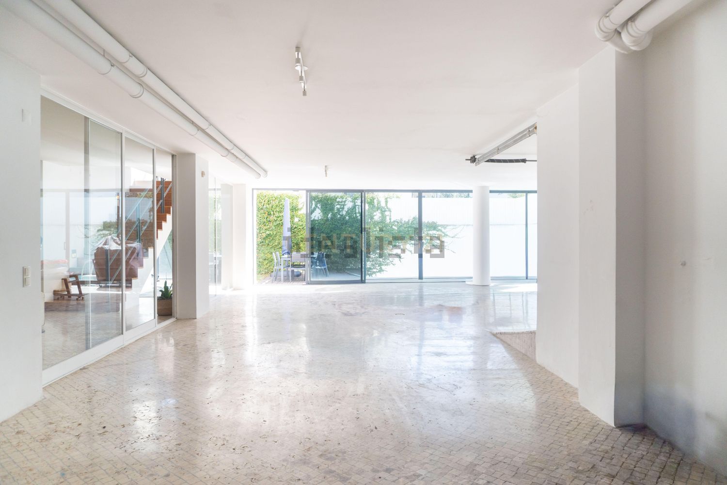 小楼房或独栋别墅出售在Rua dos Lilazes, 8 - 居住