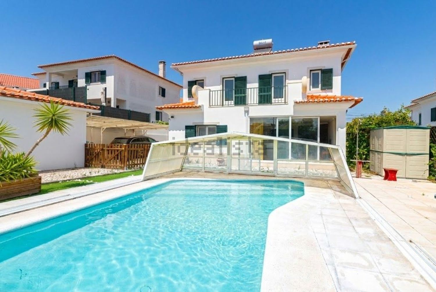 小楼房或独栋别墅出售在Rua Nossa Senhora do Rosário - 游泳池