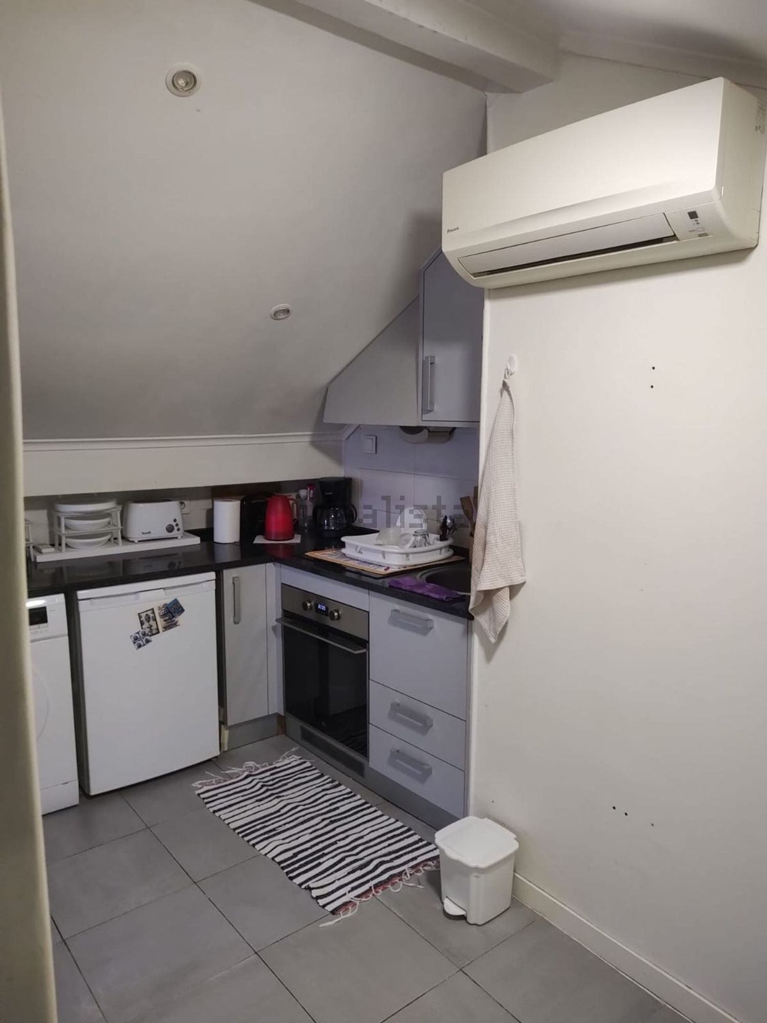 出租公寓 t1在Rua de Santo António da Glória, 1 - 厨房