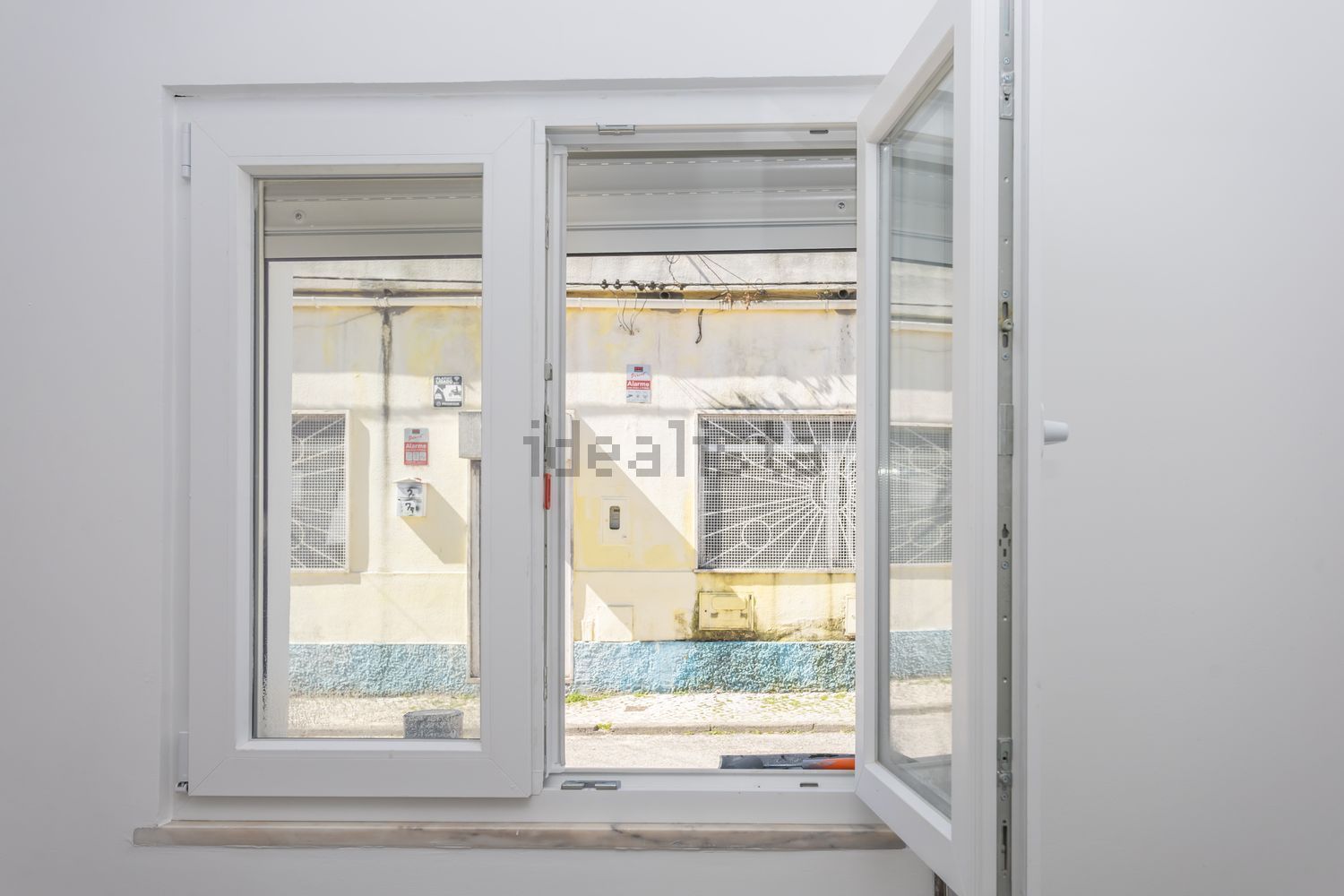 双拼别墅出售在Rua da Independência, 12 - 照片