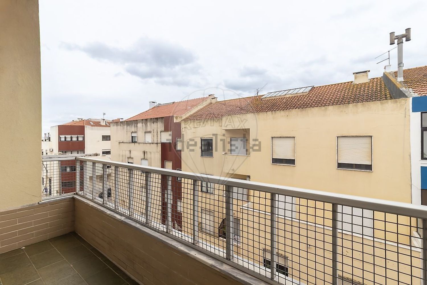 公寓 t3出售在Avenida Humberto Delgado - 阳台