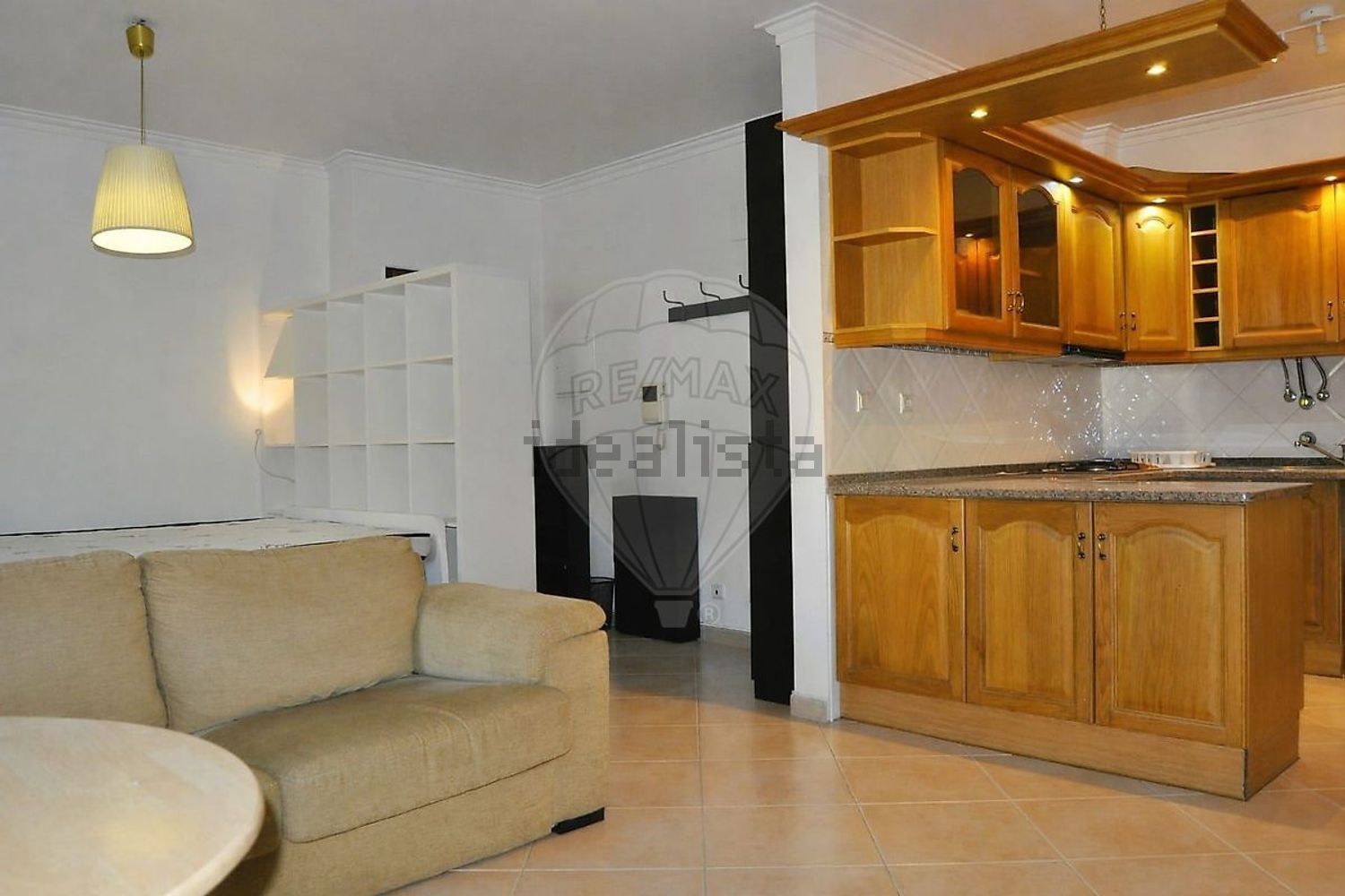 出租t0（单人公寓）在Rua Alfredo Cunha - 客厅