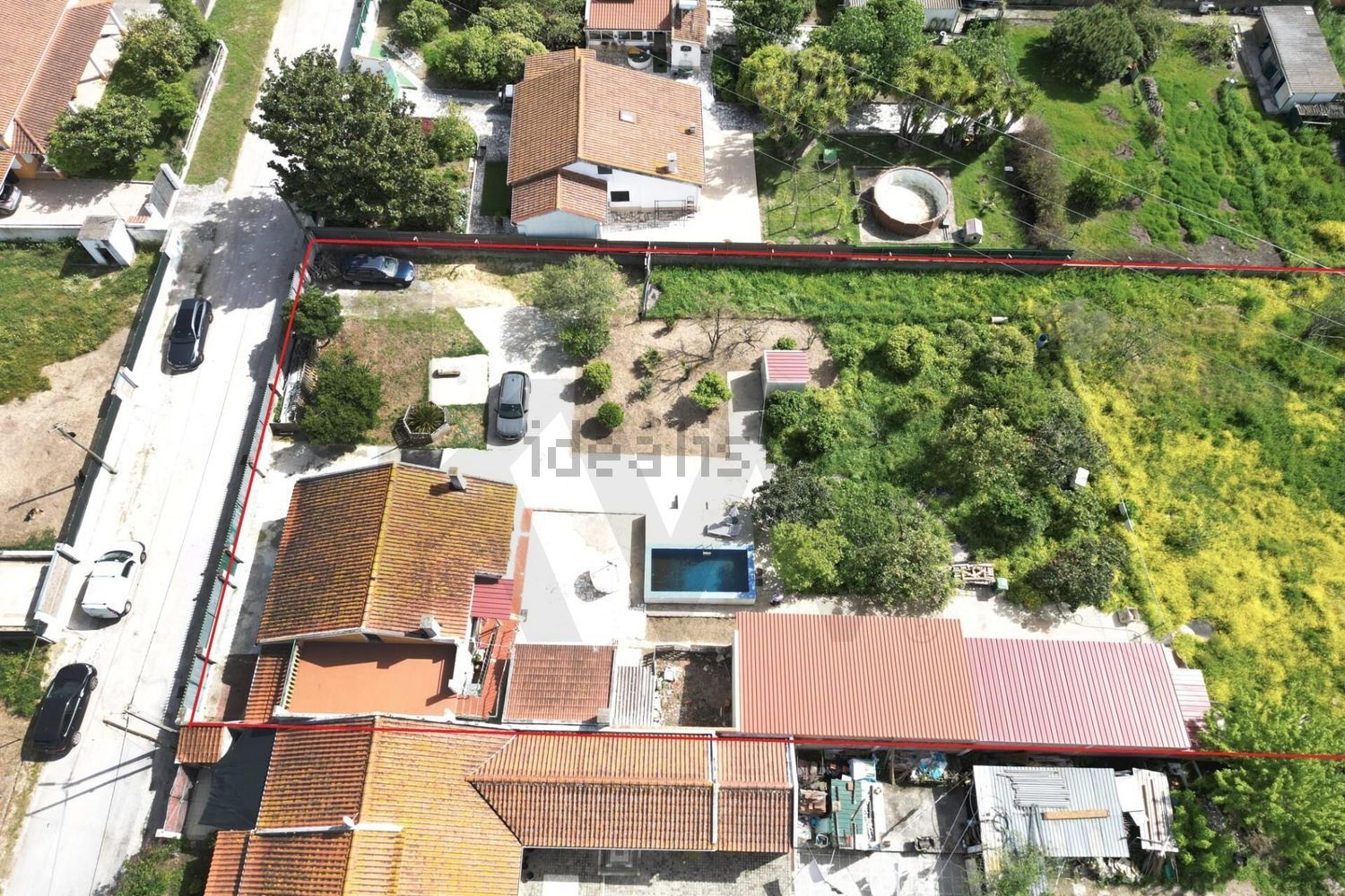 小楼房或独栋别墅出售在Rua António Aleixo - 照片