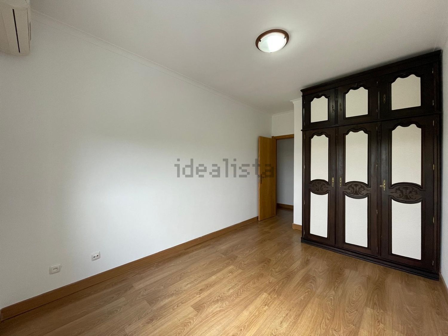 出租公寓 t2在Rua Manuel Ribeiro de Pavia, 5 - 卧室