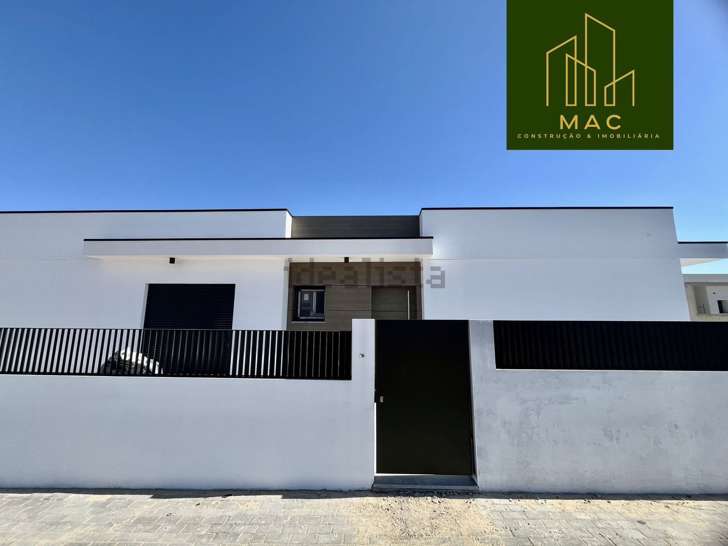 小楼房或独栋别墅出售在Brejos de Azeitão - 外立面