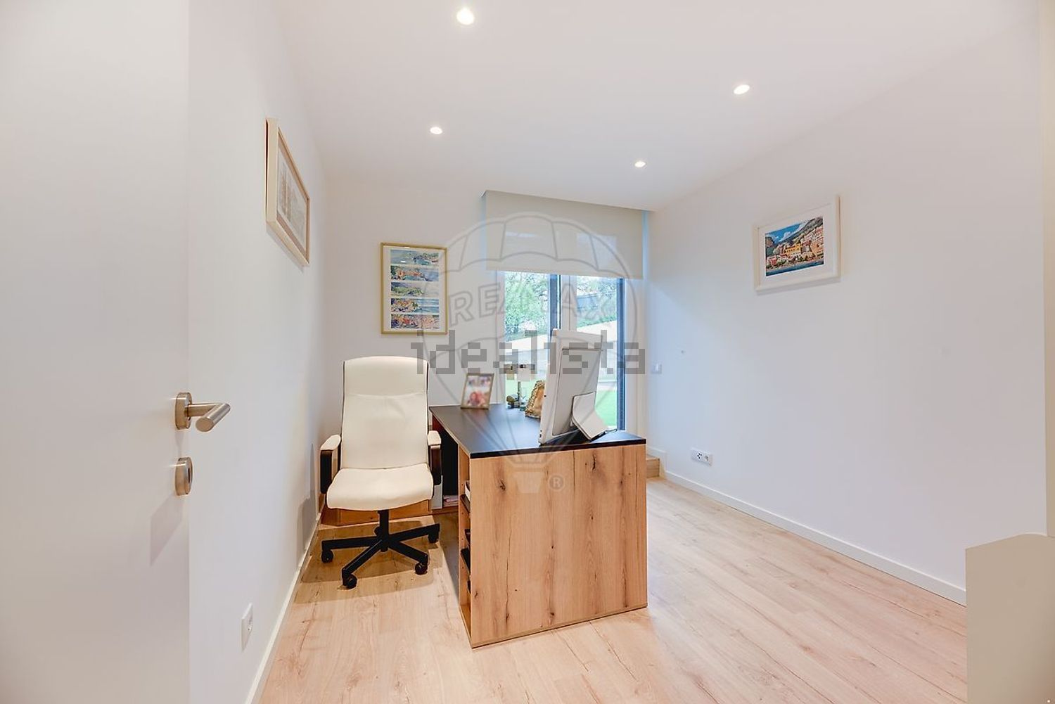 小楼房或独栋别墅出售在Rua Mato Moreira - 客厅