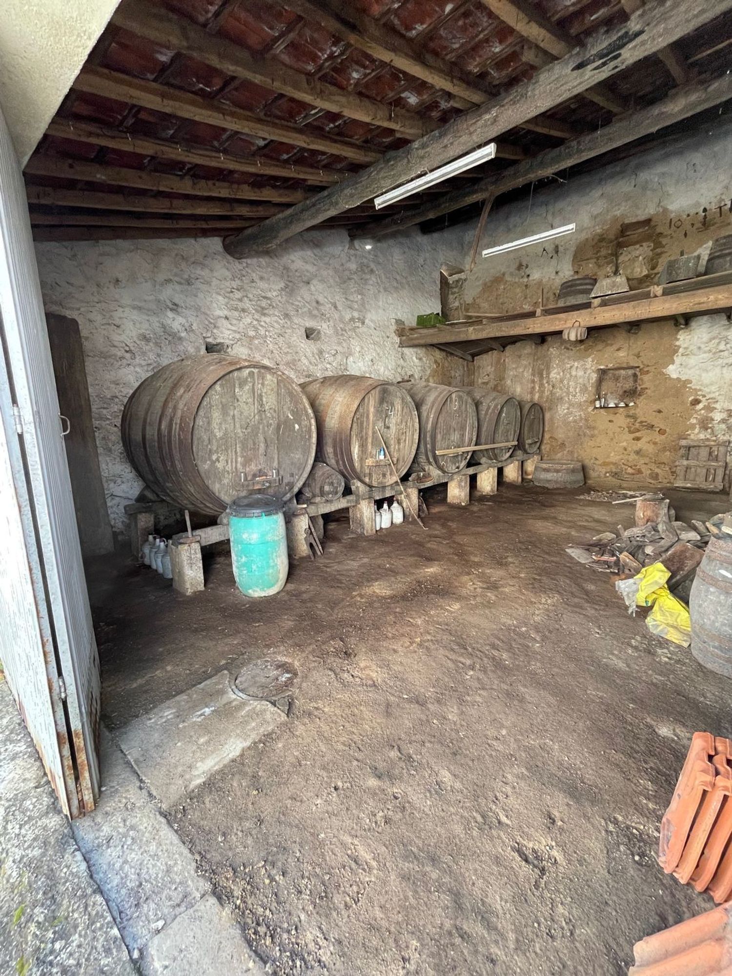 小镇楼房出售在Rua Capitão João Lopes, 28 - 照片