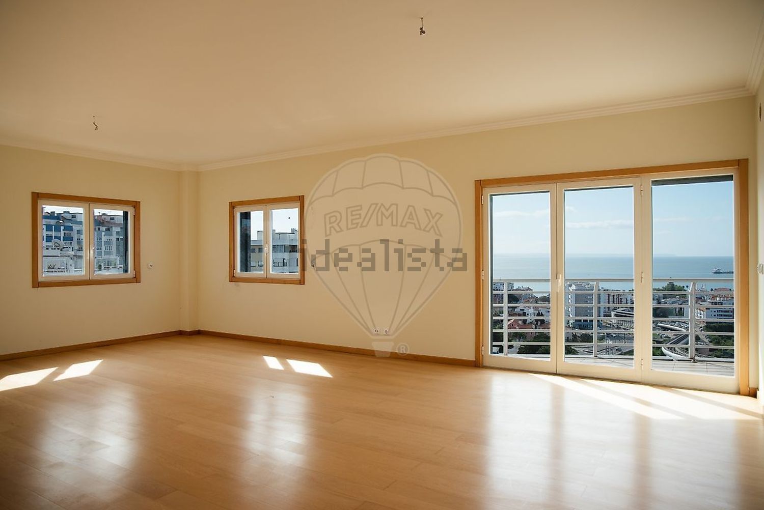 出租公寓 t3在Estrada de Paço de Arcos - 居住