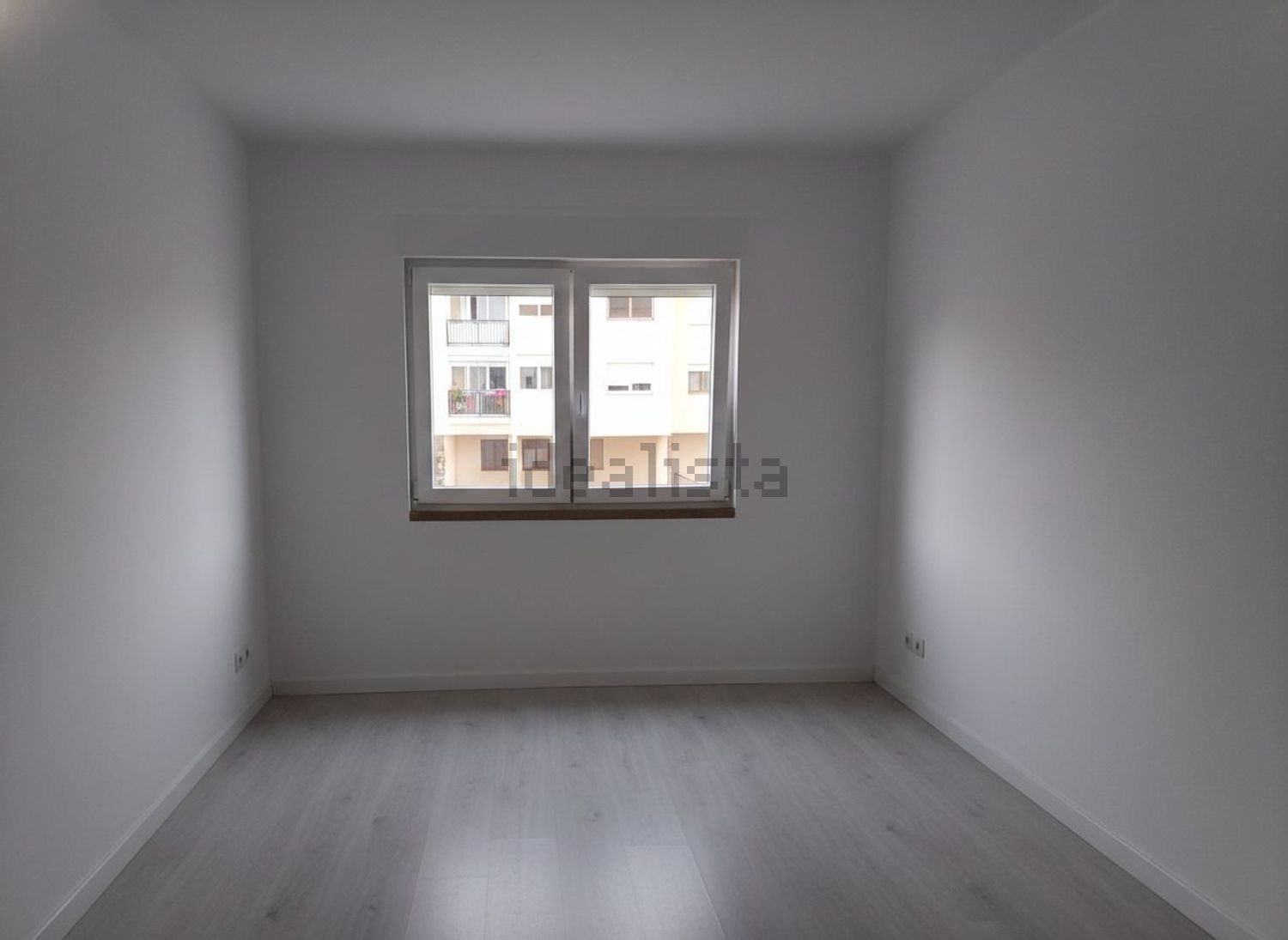 出租公寓 t4在Largo Ana de Castro Osório, 10 - 卧室