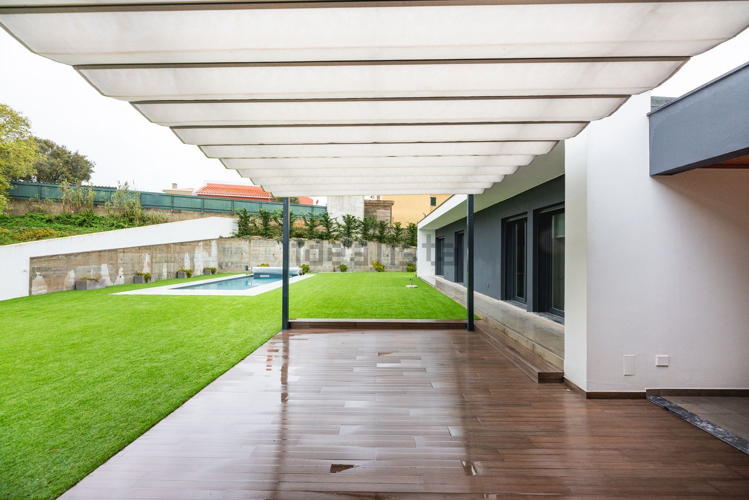 小楼房或独栋别墅出售在Rua da Mandinga s/n - 照片