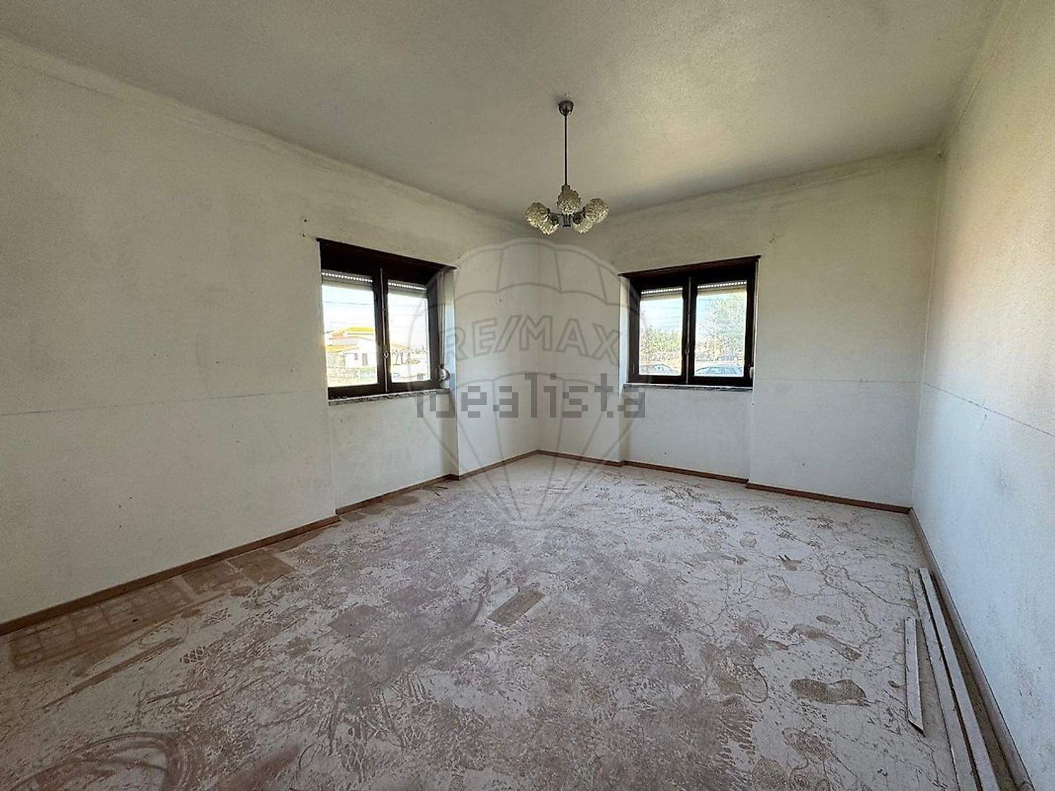 小楼房或独栋别墅出售在Lamas e Cercal - 居住