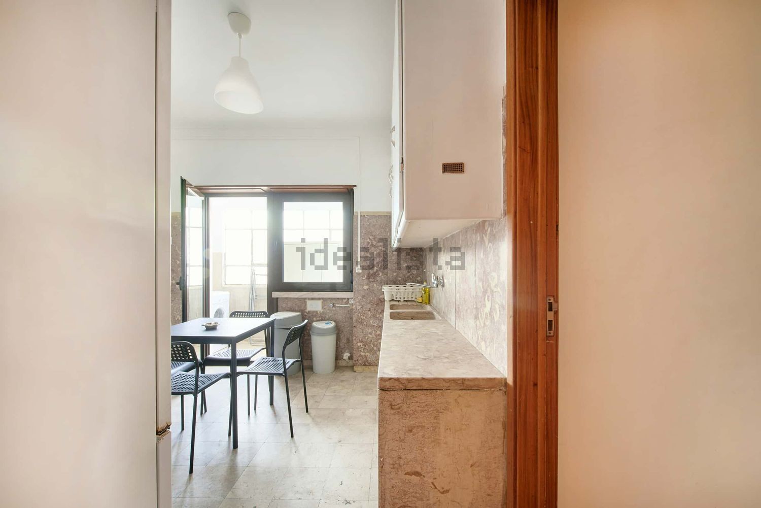 出租房间在Rua Diogo do Couto, 1 - 厨房