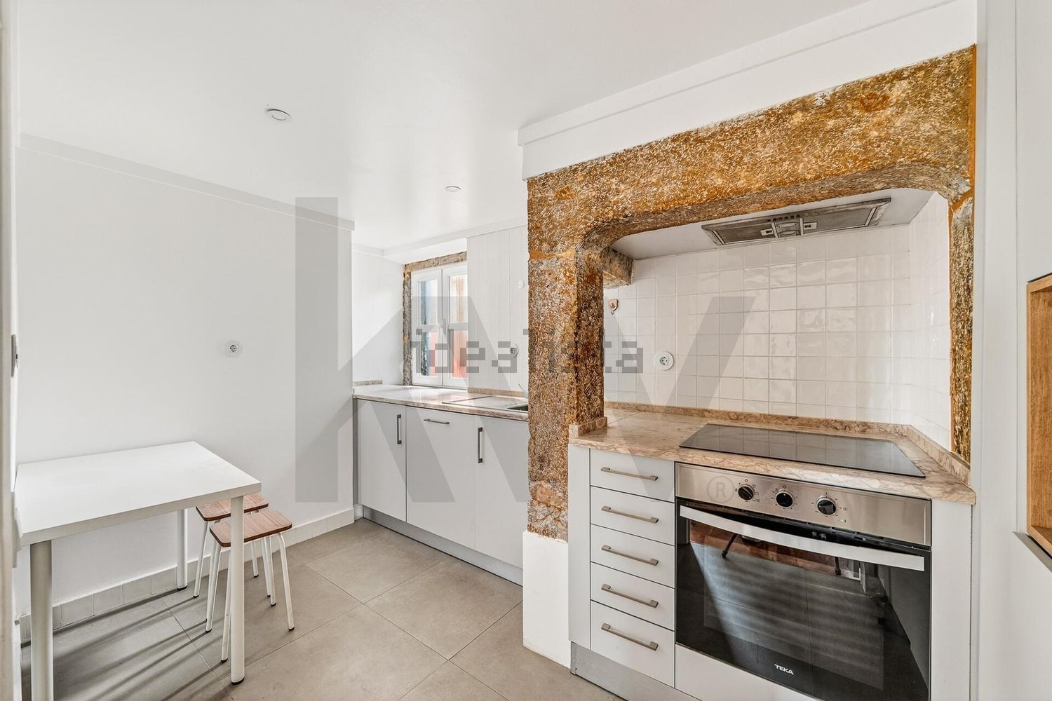 出租公寓 t1在Rua da Assunção s/n - 厨房