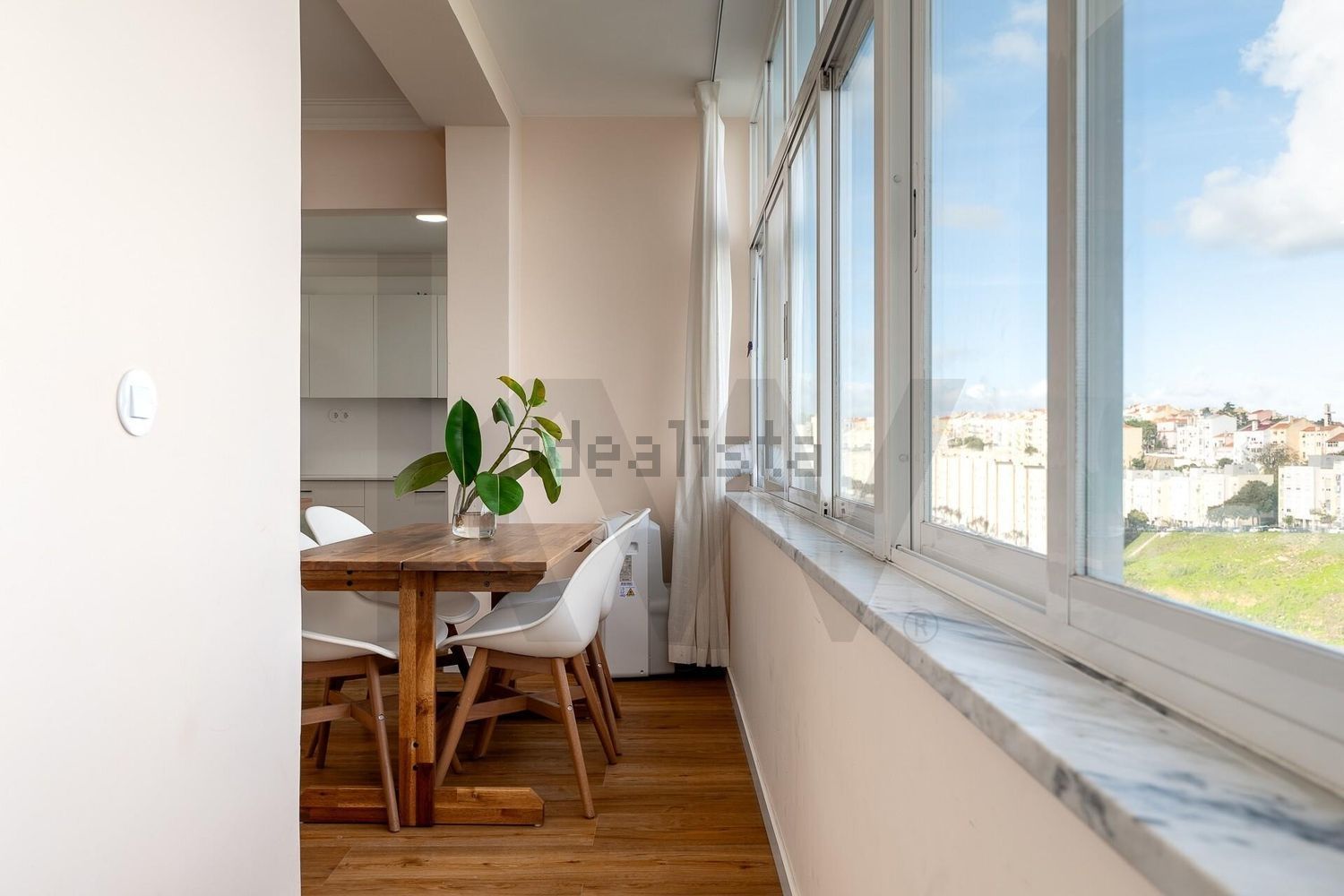 公寓 t2出售在Rua General Justiniano Padrel s/n - 照片