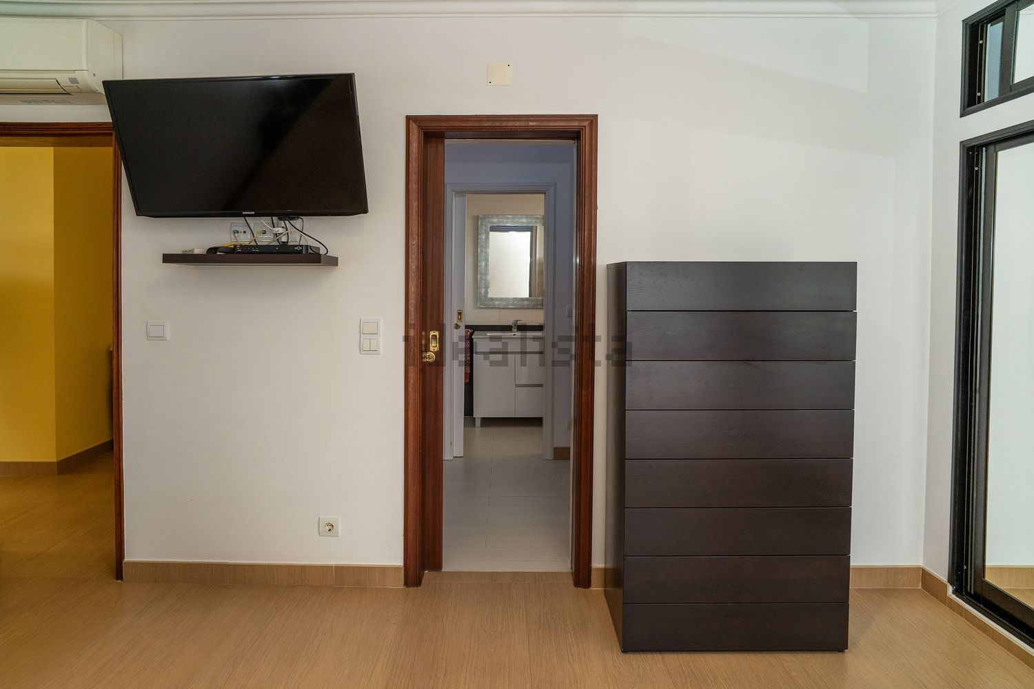 小楼房或独栋别墅出售在Rua da Mesquita, 13 - 过道