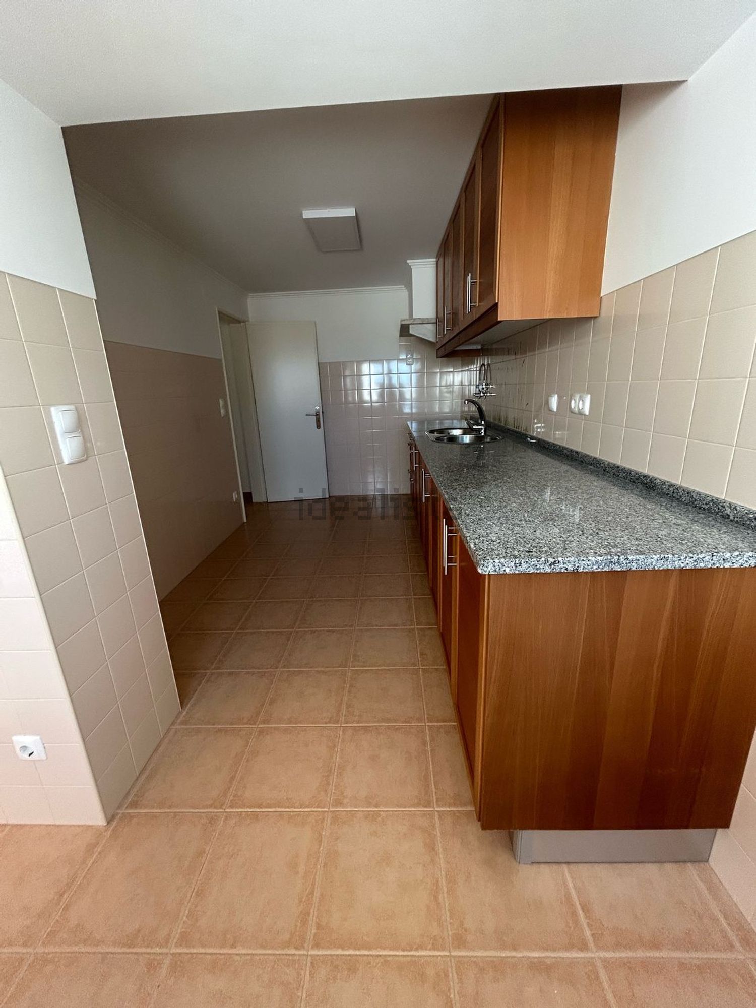 出租联排别墅在Rua do Caneiro, 33 - 厨房