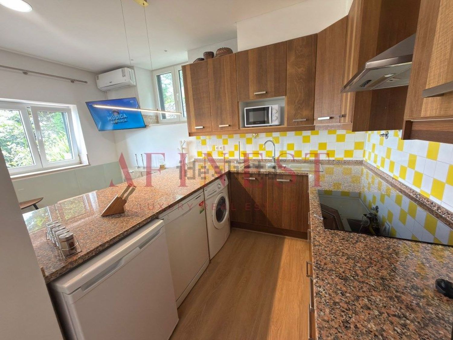 出租小楼房或独栋别墅在Rua Alto do Tanque Novo - 厨房