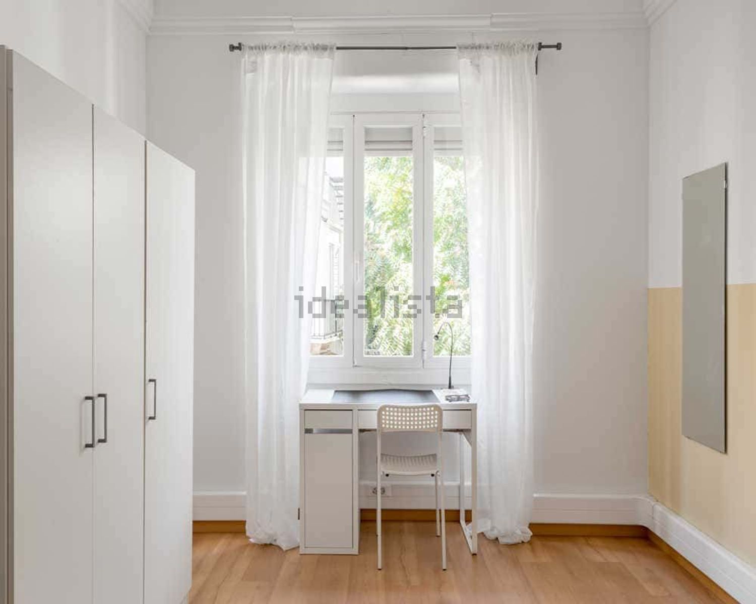 出租房间在Rua do Conde de Redondo, 64 - 卧室