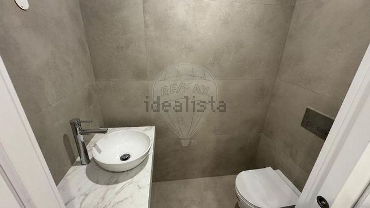 公寓 t2出售在Rua Abel Salazar - 卫生间