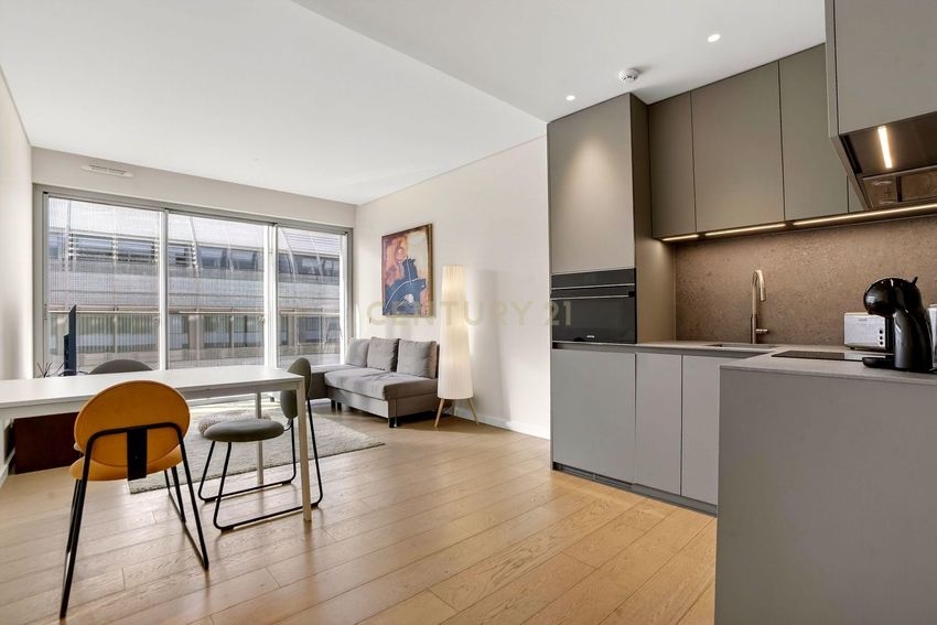 出租公寓 t1在Rua Madalena Iglésias s/n