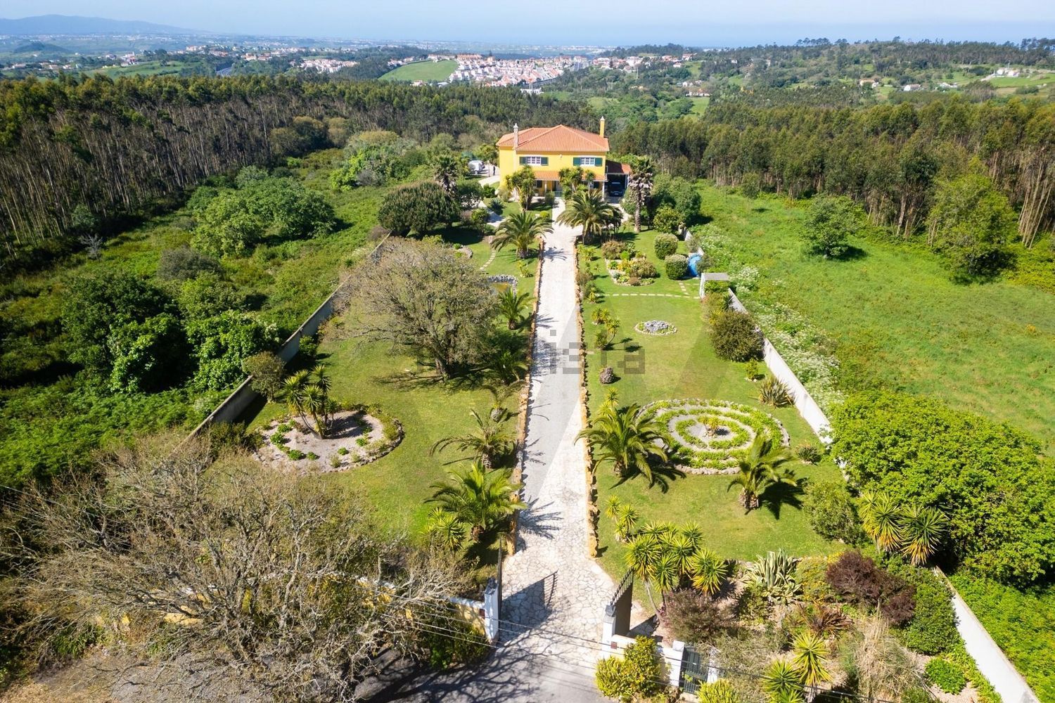 庄园出售在Malveira e São Miguel de Alcainça - 花园