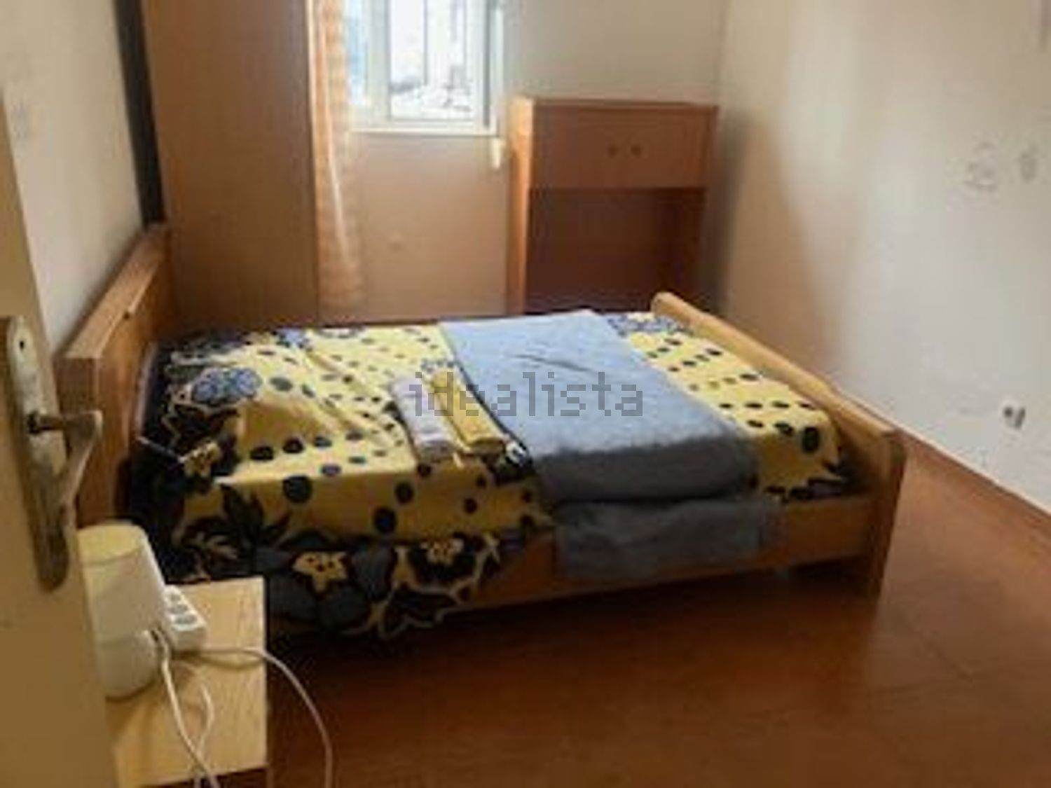 出租房间在Avenida Doutor José Pontes, 7 - 卧室