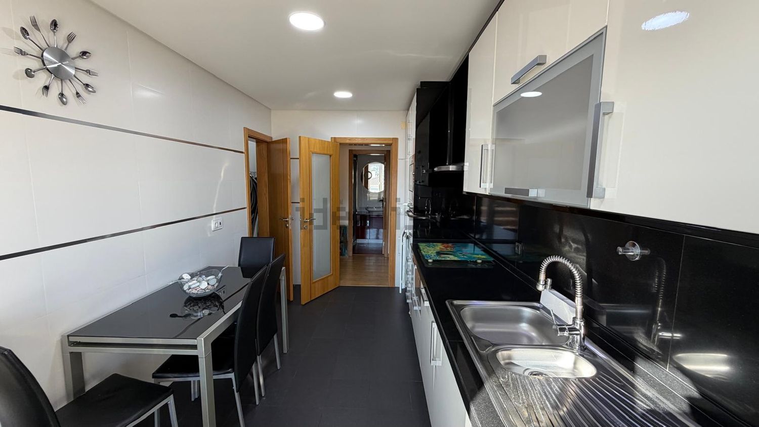 出租复式公寓在Rua Pompilio Silvestre, 15 - 厨房