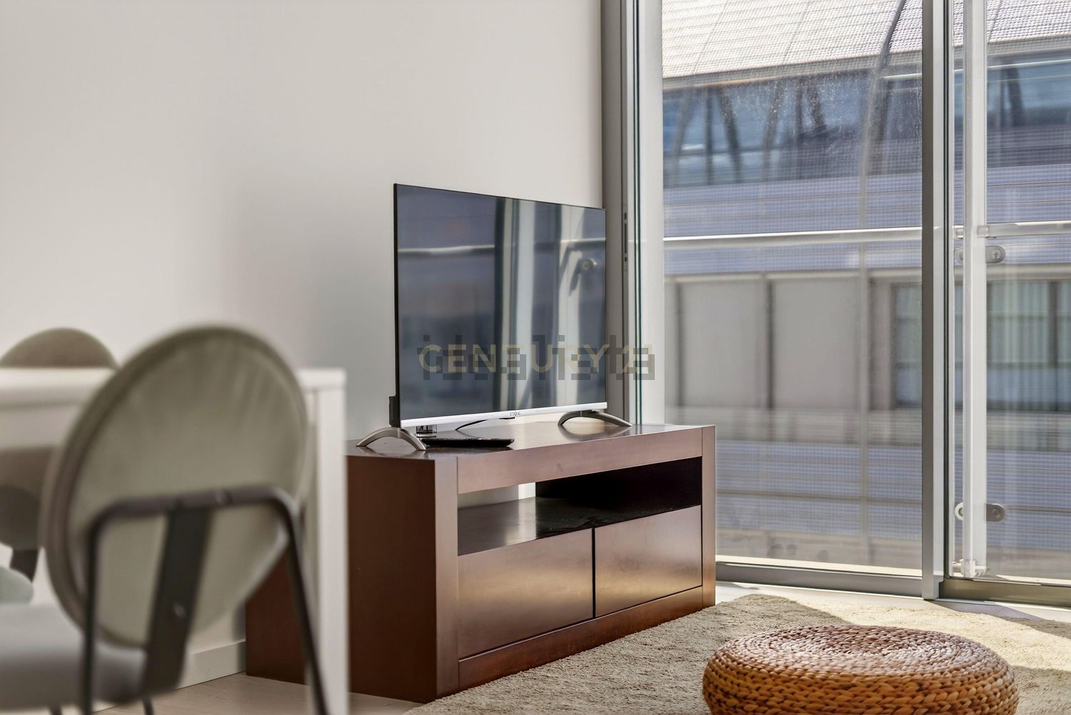 出租公寓 t1在Rua Madalena Iglésias s/n - 客厅