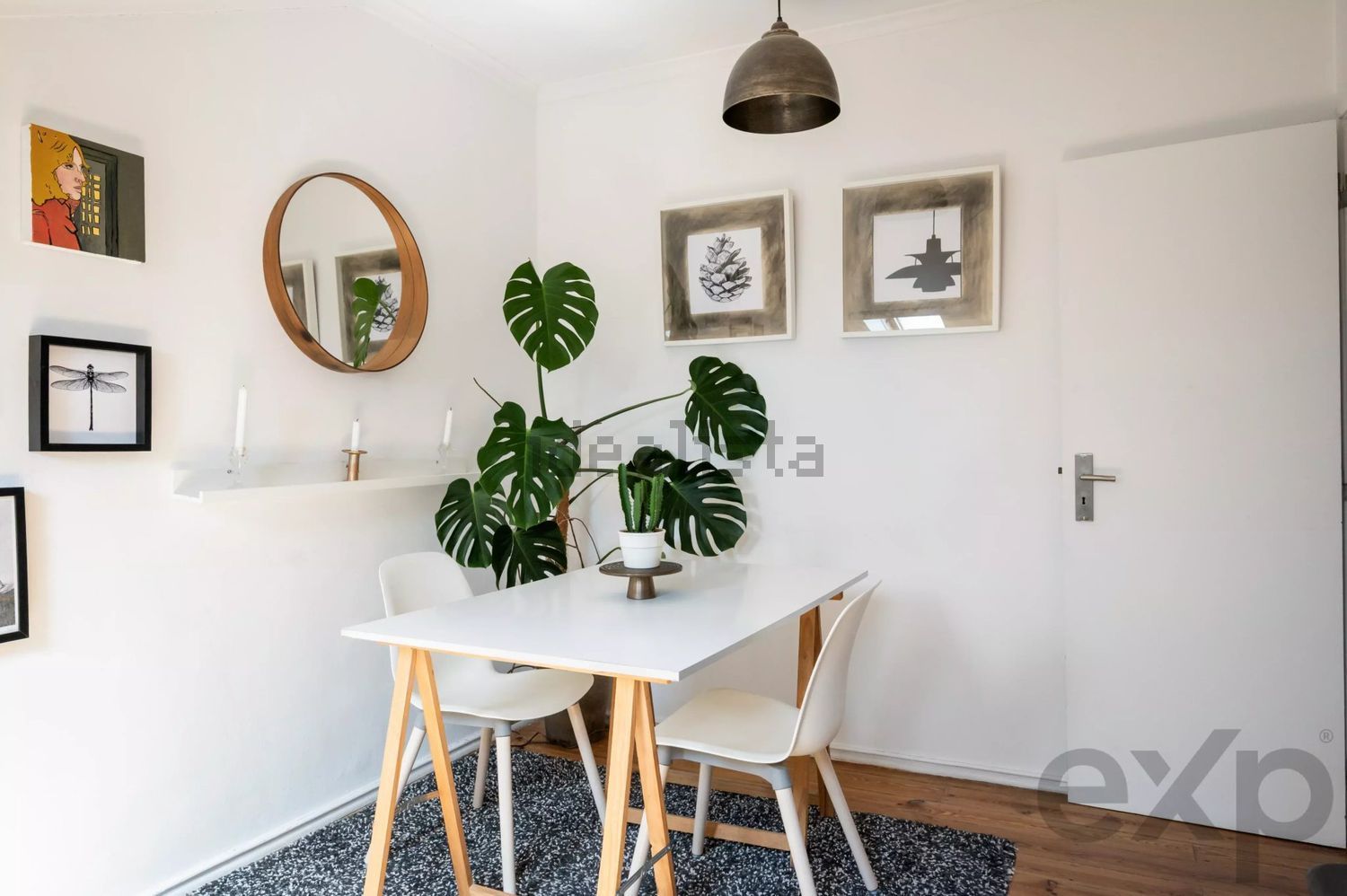 公寓 t1出售在Rua da Senhora do Monte - 客厅