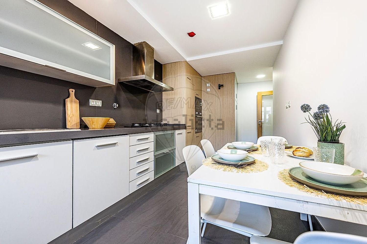 公寓 t3出售在Avenida Diogo Cão - 厨房