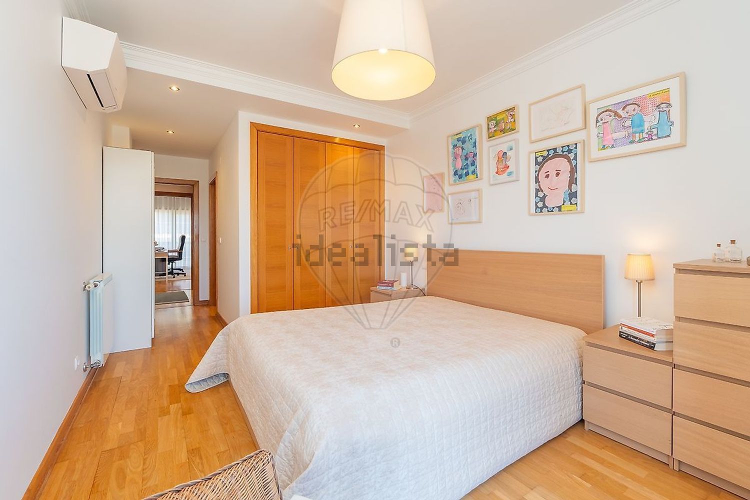 公寓 t4出售在Rua Amália Rodrigues - 卧室