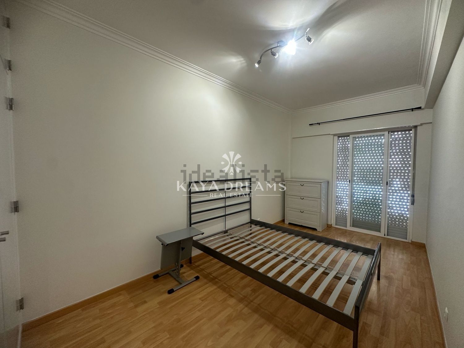 出租公寓 t2在Alto dos Moinhos - 照片