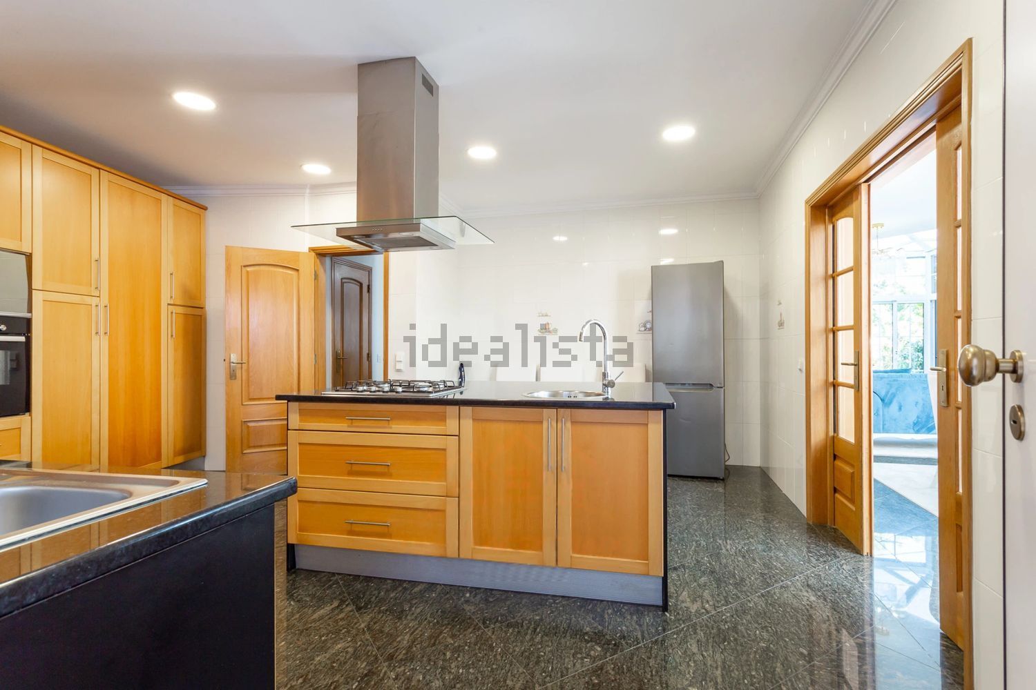 小楼房或独栋别墅出售在Rua do Alecrim - 厨房