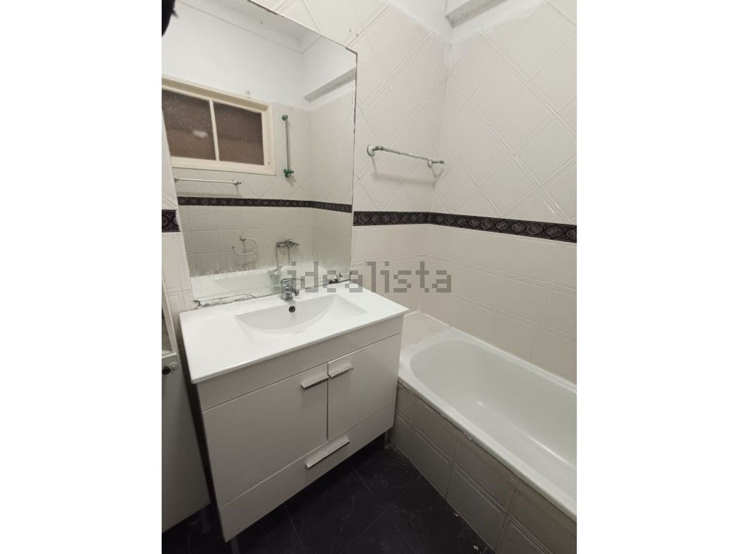 公寓 t3出售在Falagueira-Venda Nova - 卫生间