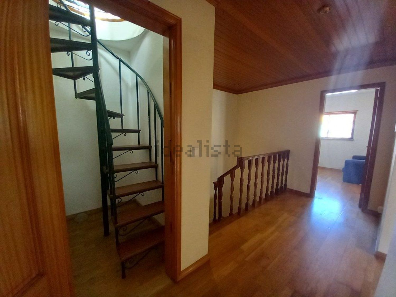 小楼房或独栋别墅出售在Rua do Cerrado das Tramagueiras - 详情