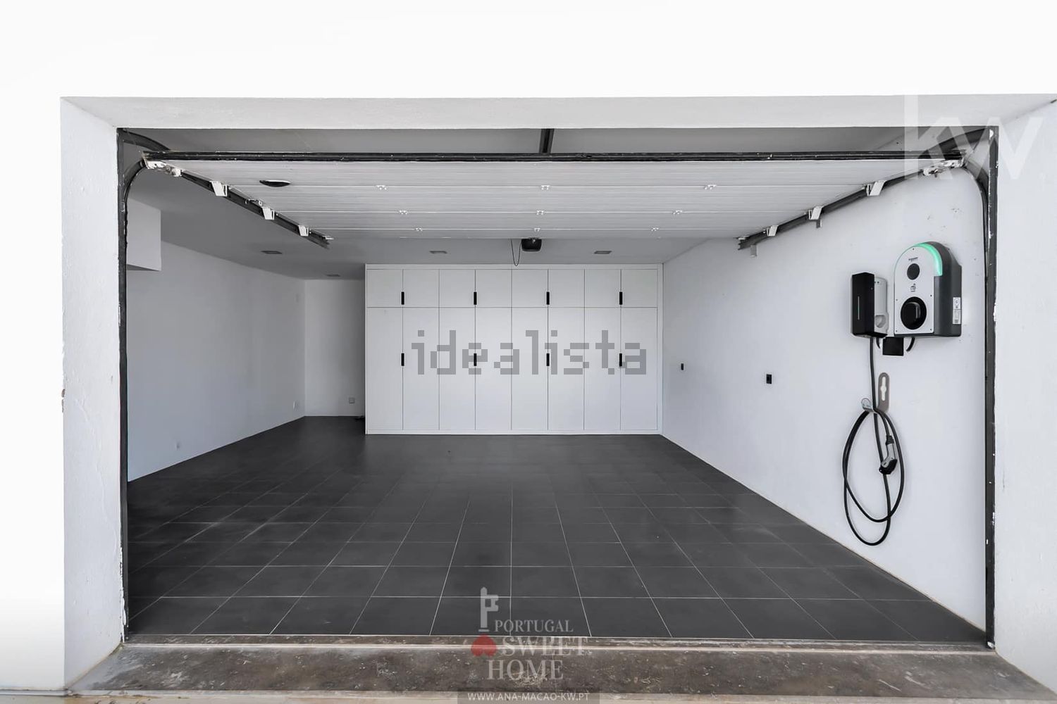 小楼房或独栋别墅出售在Beloura - Penha Longa - 停车位