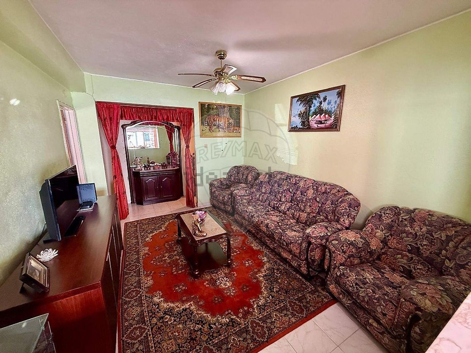 公寓 t3出售在Rua das Acácias - 客厅