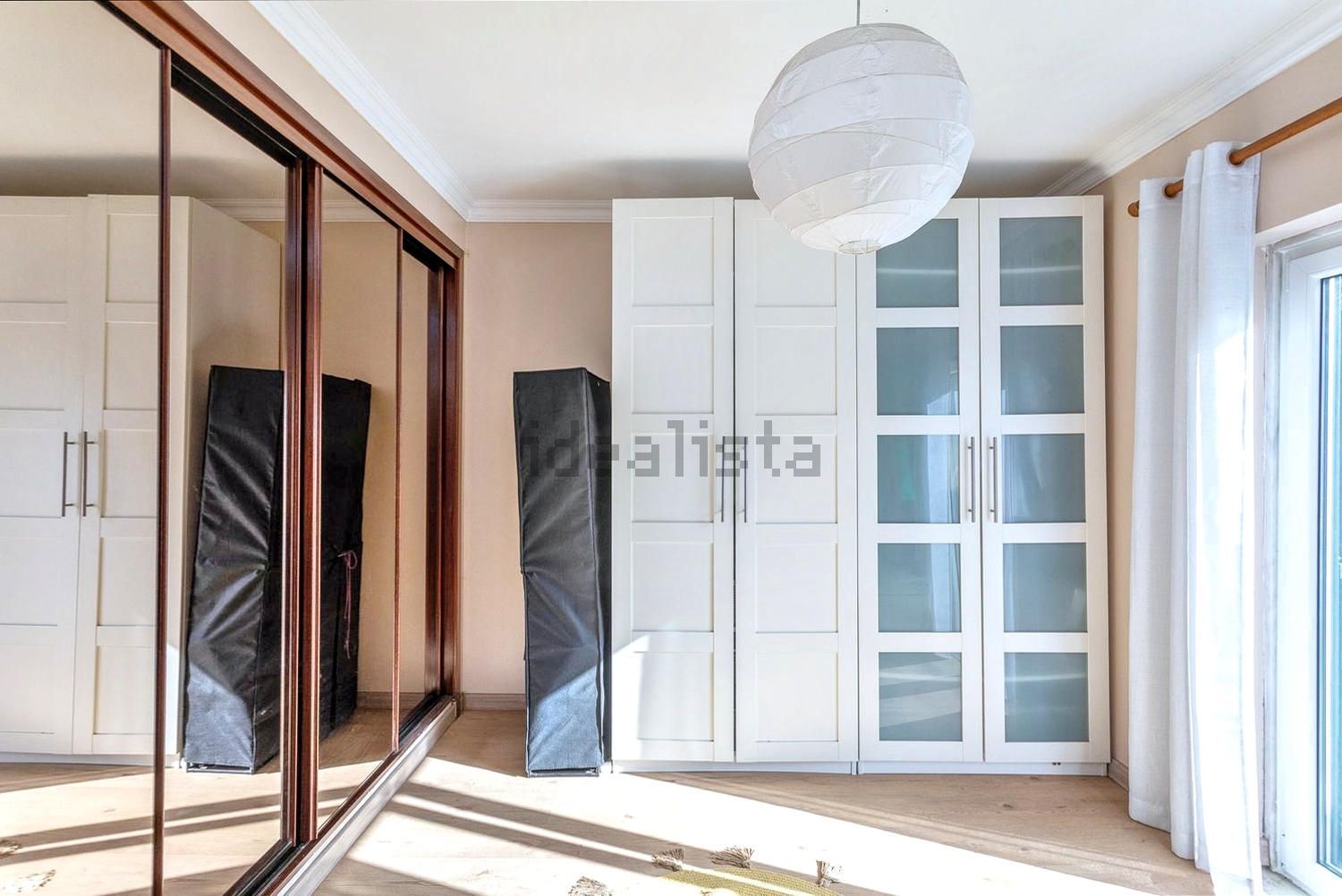 小楼房或独栋别墅出售在Rua dos Pintassilgos, 3 - 卧室