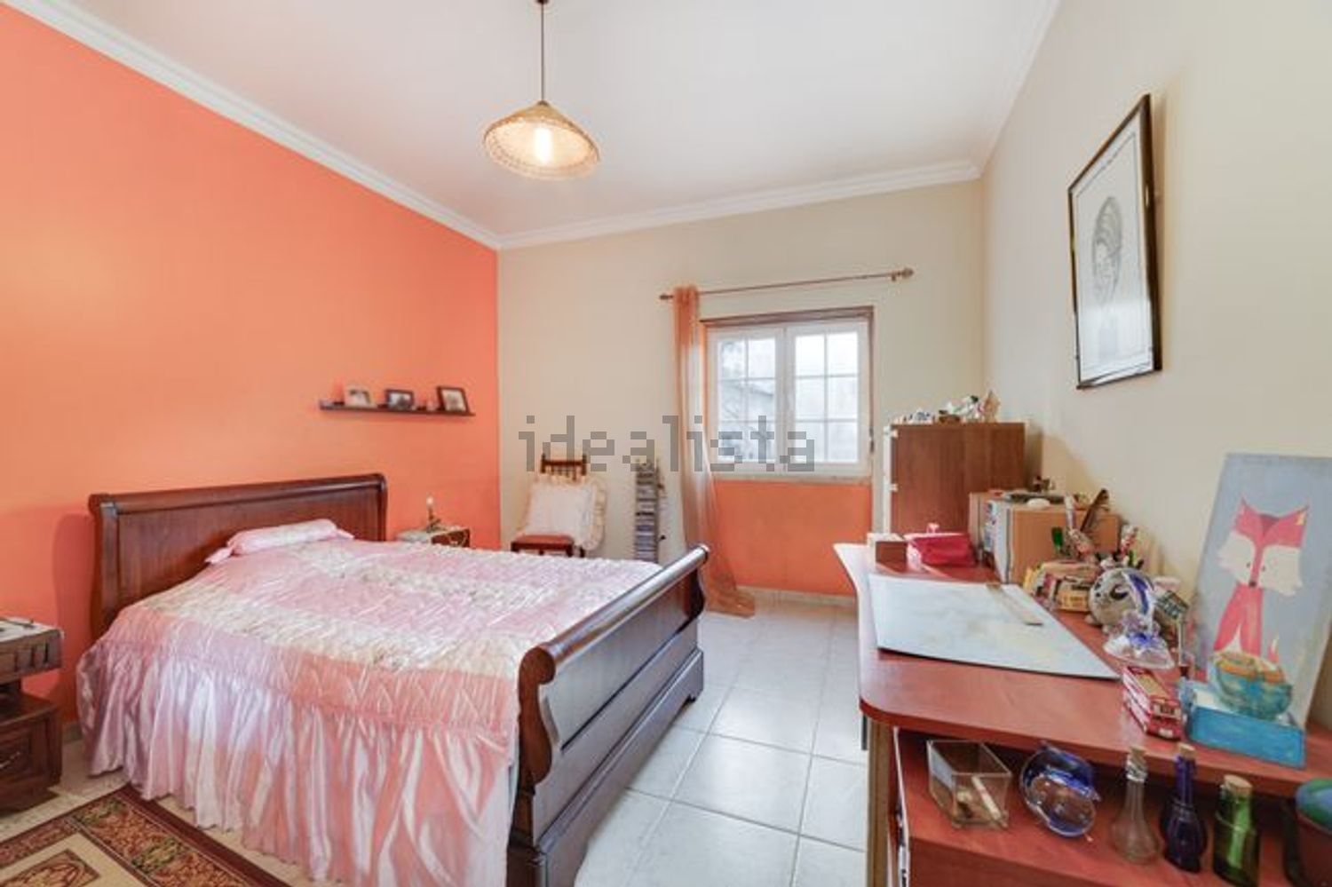 小楼房或独栋别墅出售在Travessa Linhas de Torres - 卧室