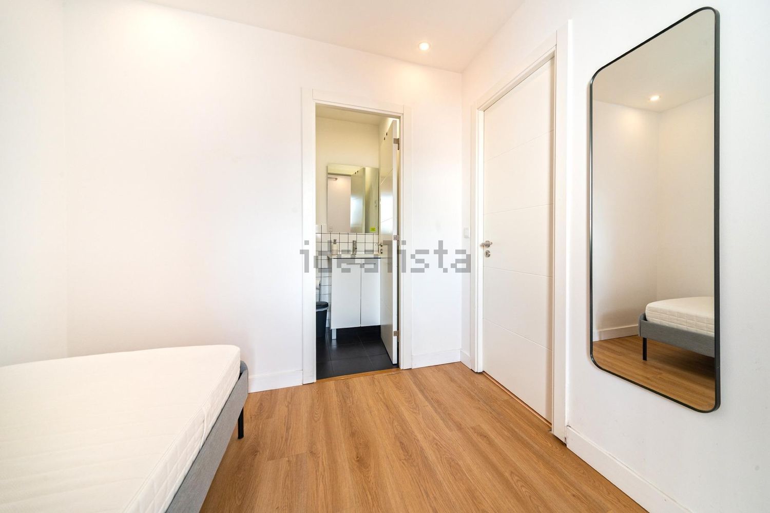 出租公寓 t2在Rua do Meio à Lapa, 61 - 卫生间