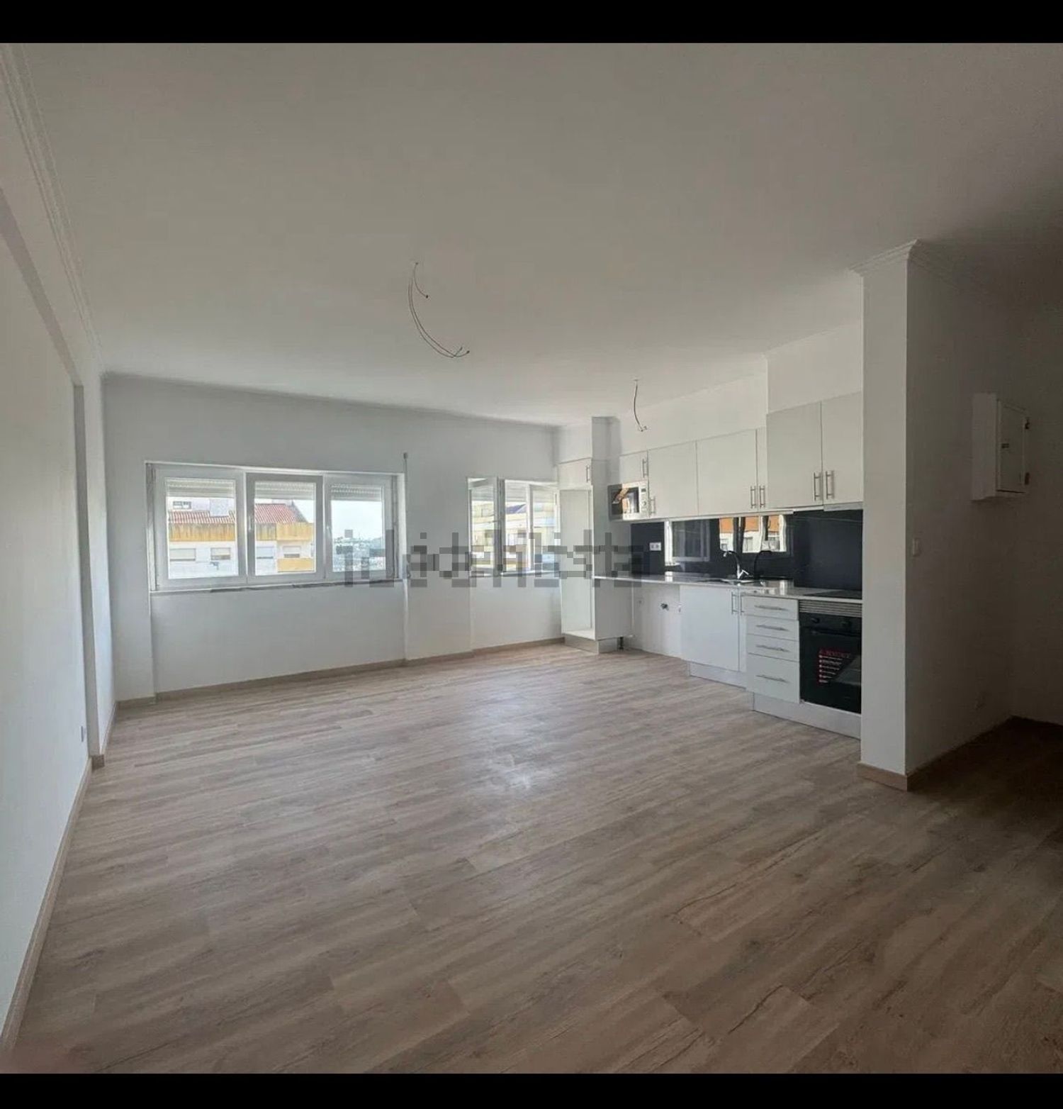 公寓 t2出售在Largo Padre Américo, 1 - 客厅