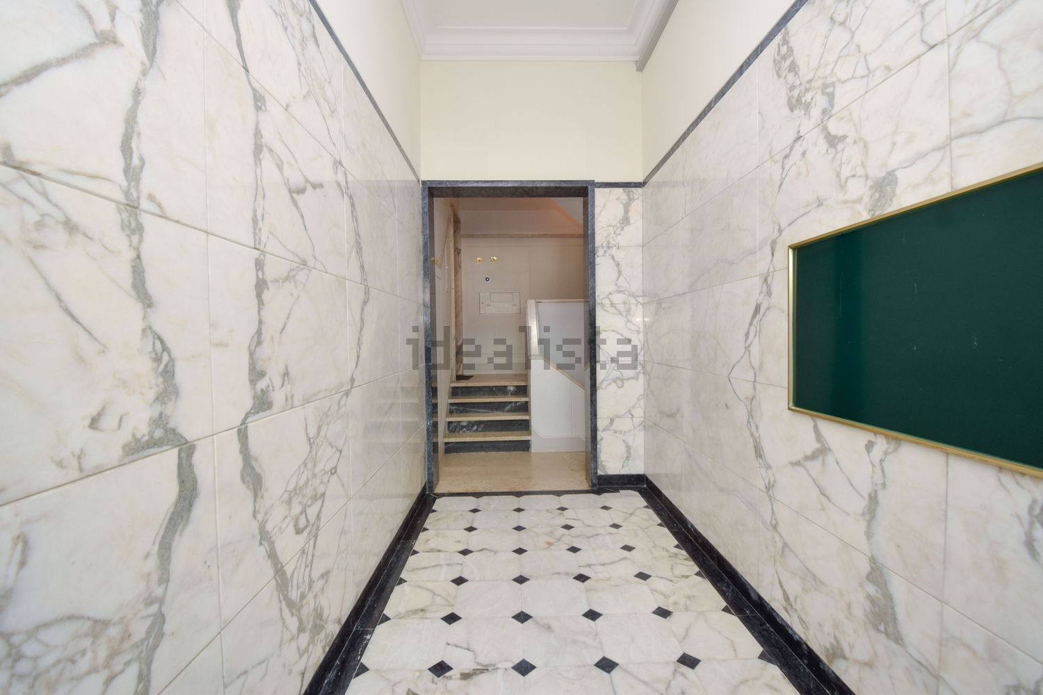 出租公寓 t3在Rua Doutor Aquiles Machado - 过道