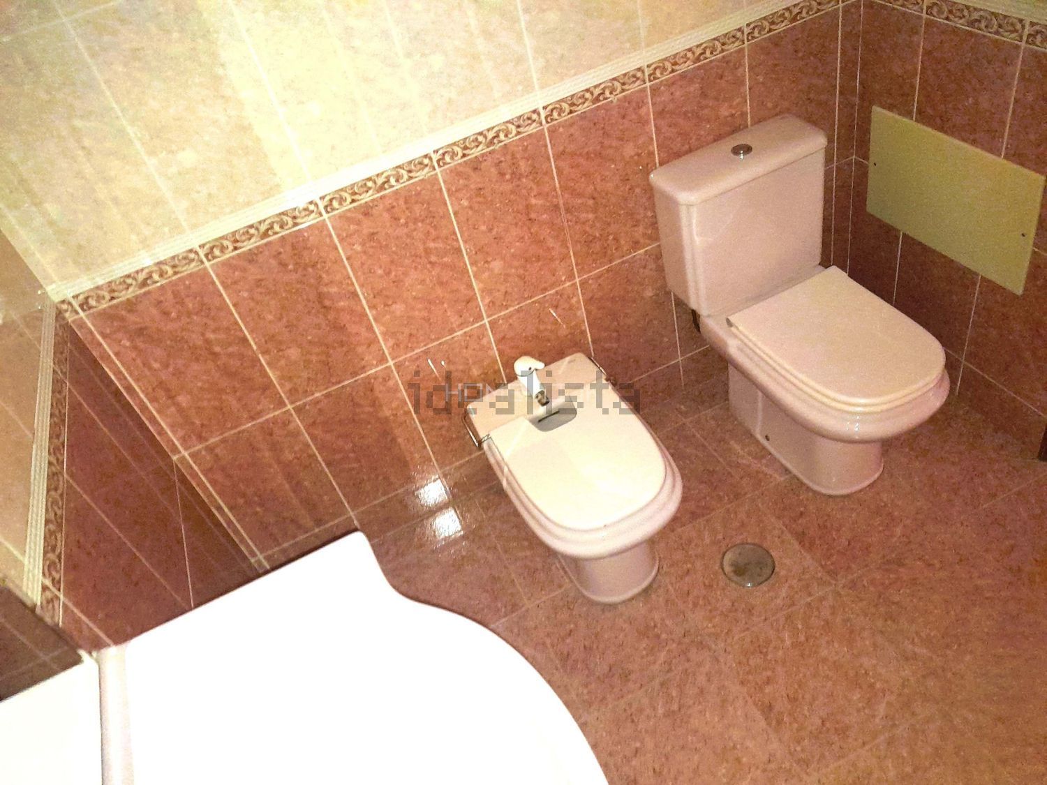 出租公寓 t2在Santa Marta do Pinhal - 卫生间