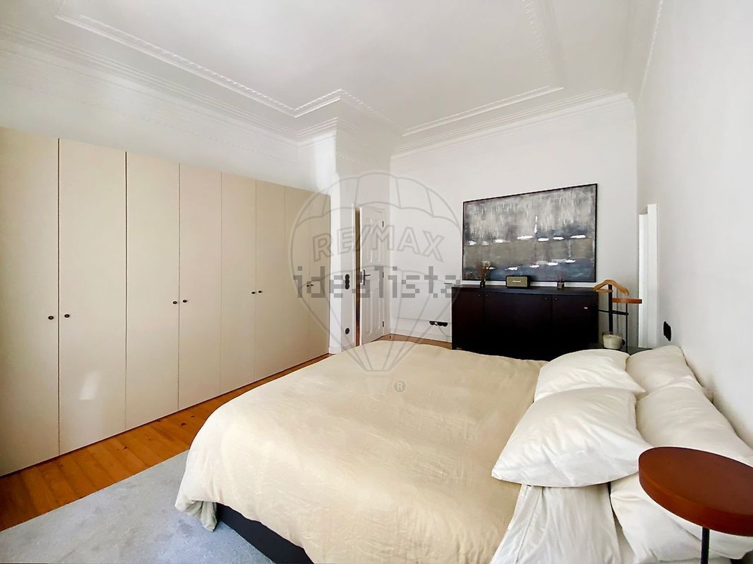 出租公寓 t1在Rua da Penha de França - 卧室